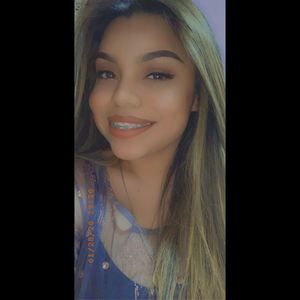 Meet your Posher, Stephany